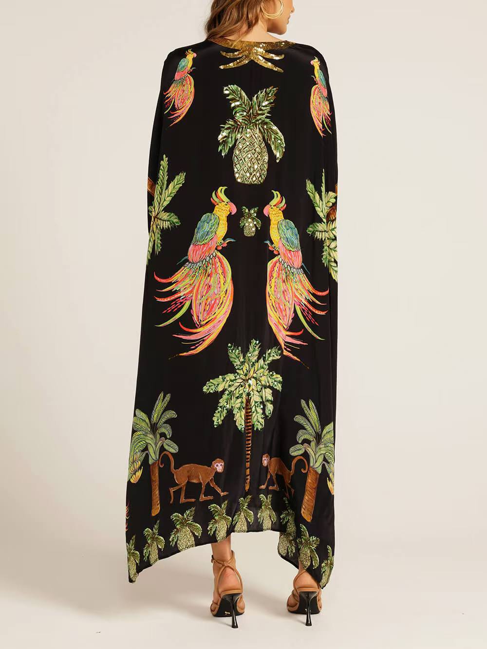TropenFlair | Weites Maxikleid mit Papageien-Print und V-Ausschnitt