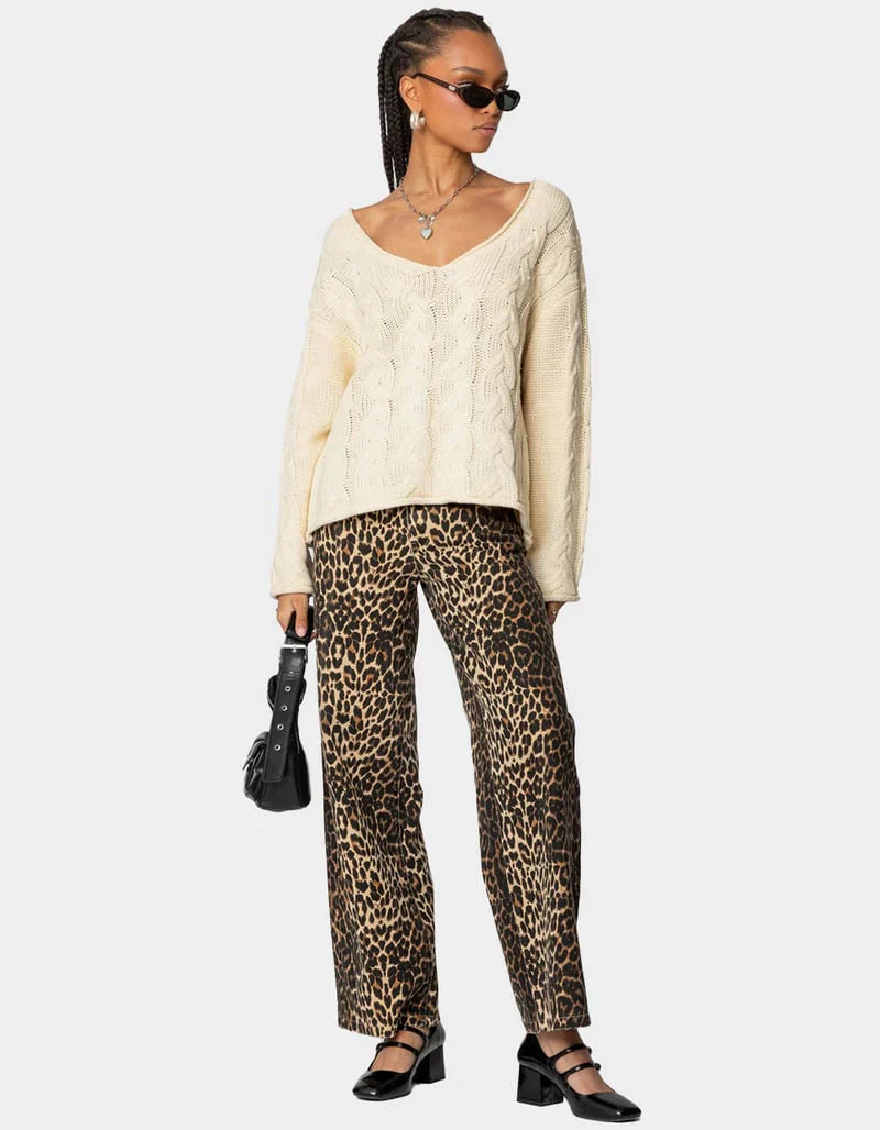 BequemerChic | V-Ausschnitt-Strickpullover mit Zopfmuster
