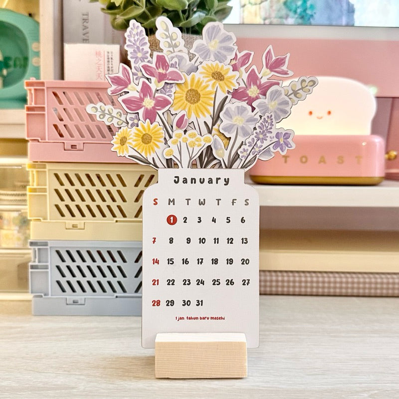 2024  Bloomy Flowers Desk Calendar | 1+1 Gratis