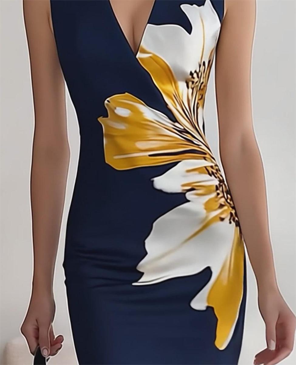 StilRein | Figurbetontes Midi-Kleid mit Blumenmuster