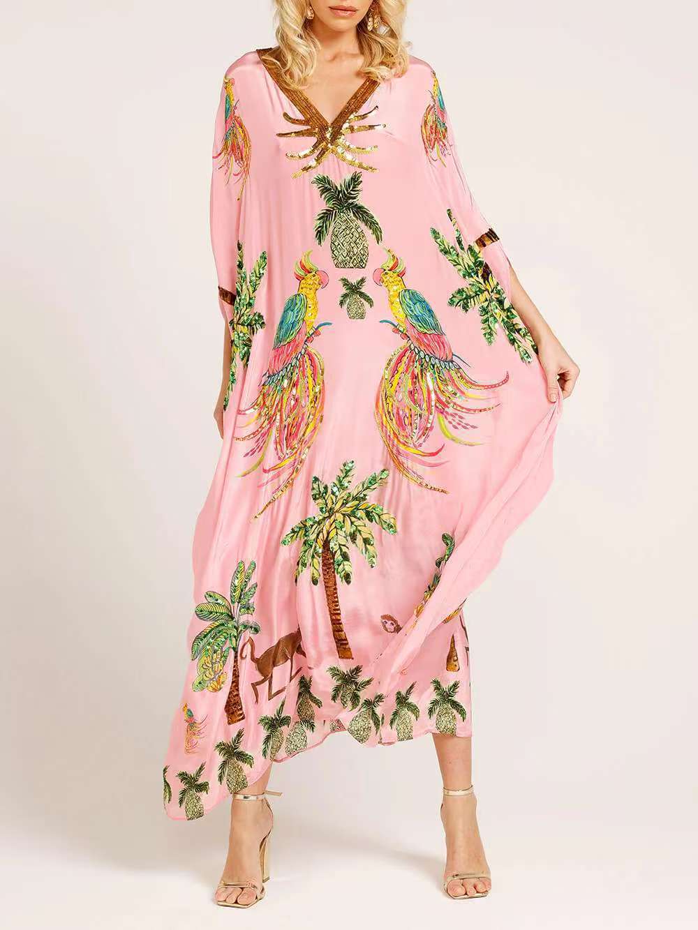 TropenFlair | Weites Maxikleid mit Papageien-Print und V-Ausschnitt