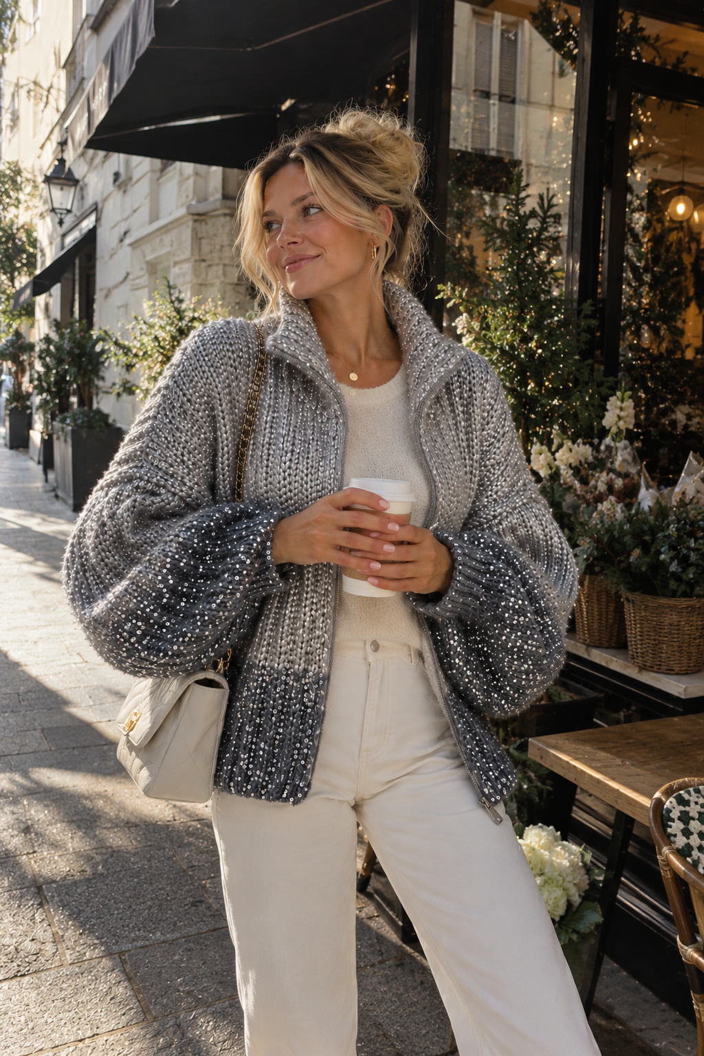 Glitzer-Strickjacke mit Stehkragen und Reißverschluss