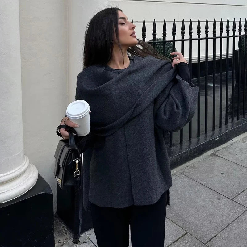 EleganteSchicht | Asymmetrischer Cape-Pullover für stilvolle Wärme