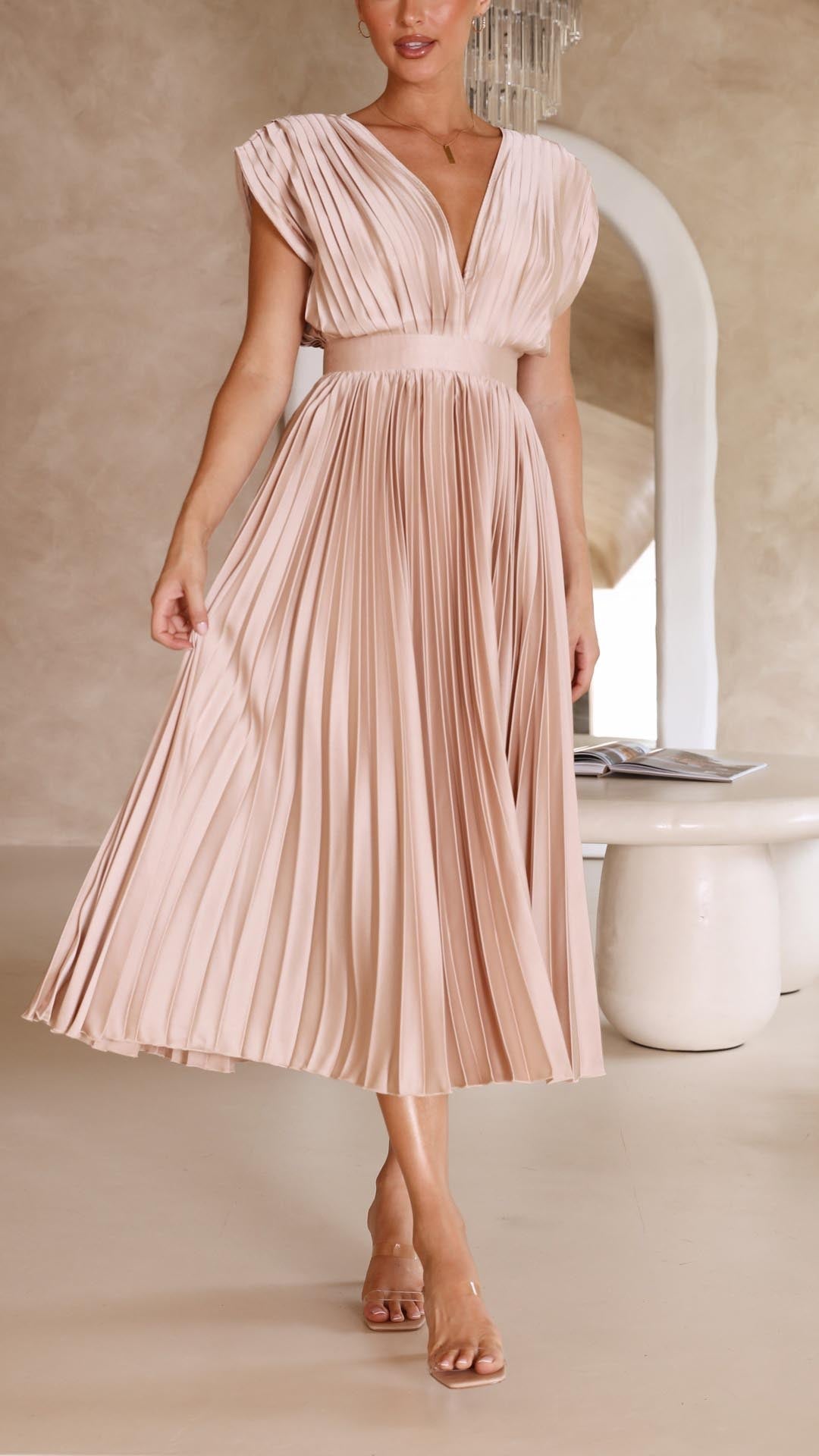 PlisséeLust | Elegantes Plissee-Midikleid mit tiefem V-Ausschnitt