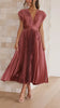 PlisséeLust | Elegantes Plissee-Midikleid mit tiefem V-Ausschnitt