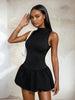 Schlanke Eleganz | Elegantes Minikleid mit Cut-Out-Detail