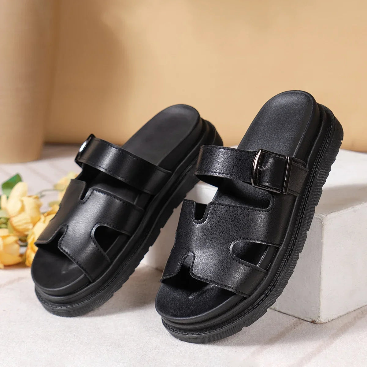 UrbanerSchritt | Verstellbare Komfort-Sandalen mit Rutschfester Sohle