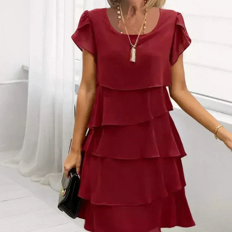 RüschenEleganz | Sommerliches Kleid mit Lagen-Design