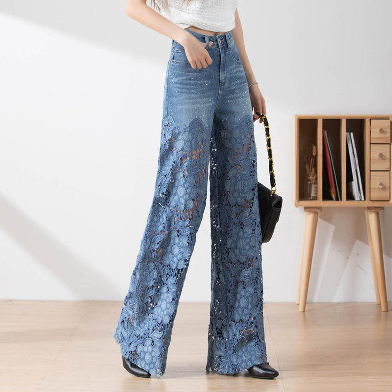 TrendLuxe | Weit geschnittene Jeans mit Spitzen-Overlay