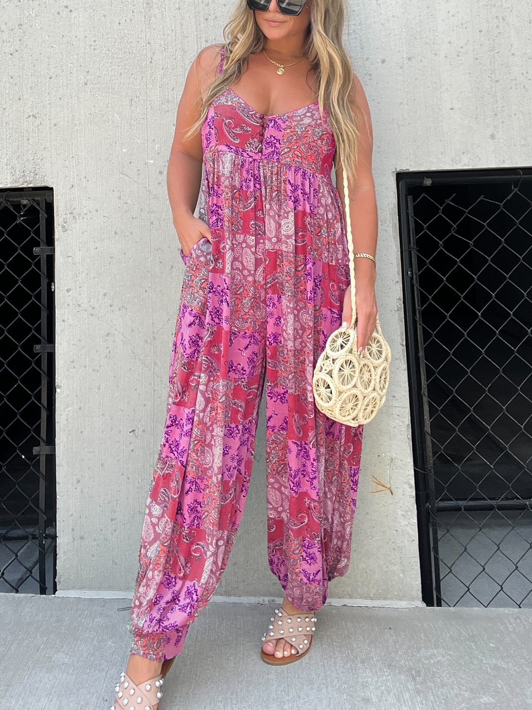 Nina's Lässiger Jumpsuit mit Patchwork-Print